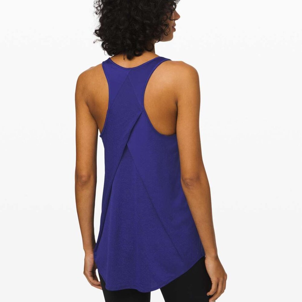 ***NWT Lululemon Essential Tank *Pleated***